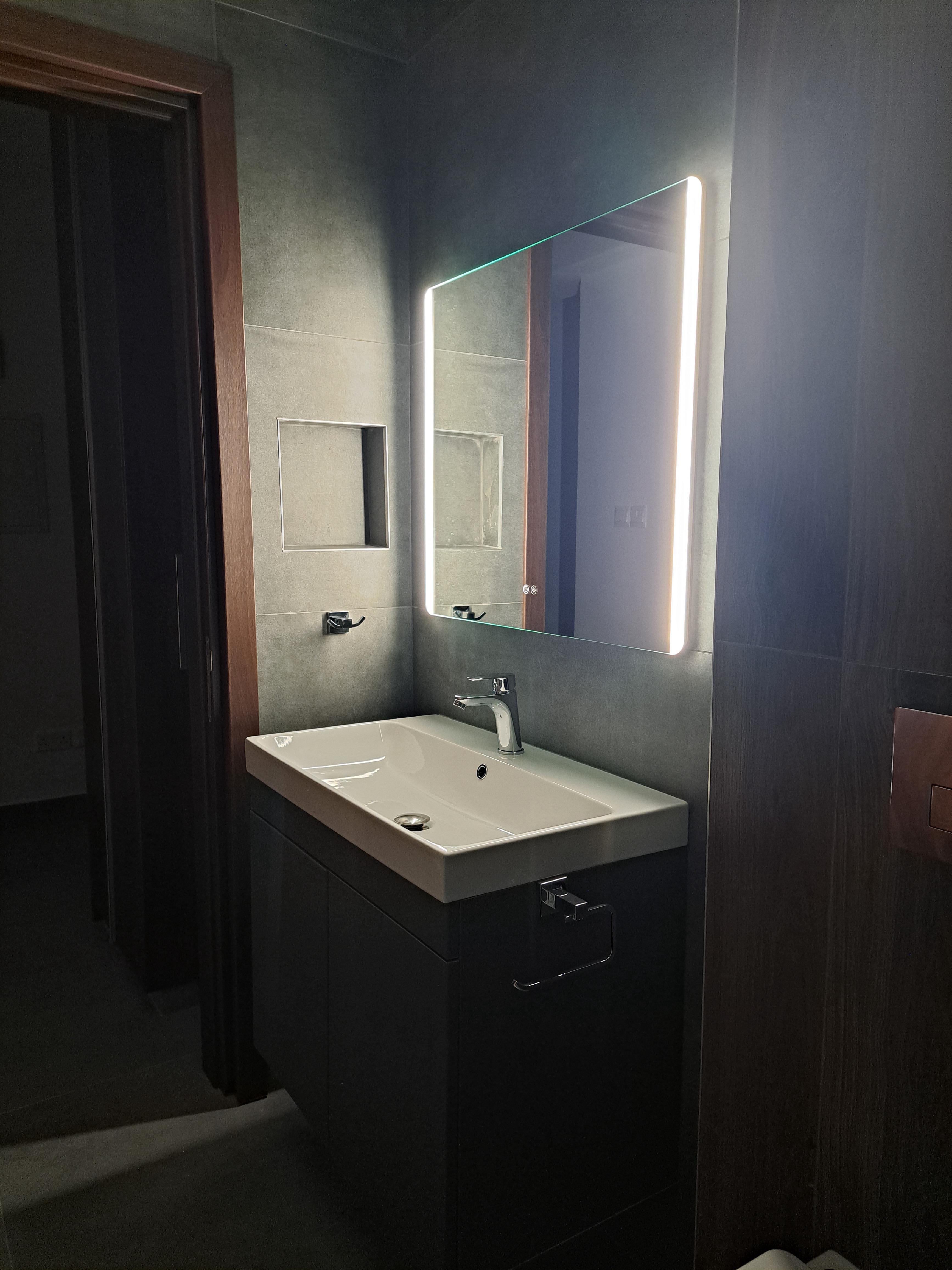 https://cache.vooxee.com/adverts/01/52/01522cj13asnz36jyt8g7lia.jpg