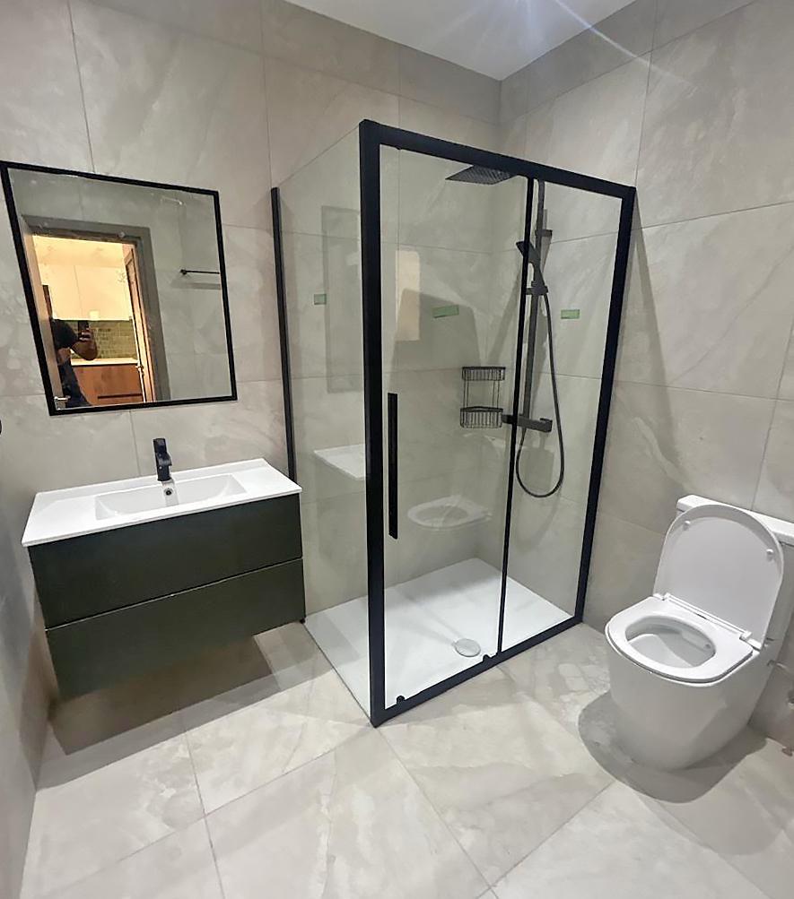 https://cache.vooxee.com/adverts/01/n6/01n6bays5qdjocnkrs30jixj.jpg